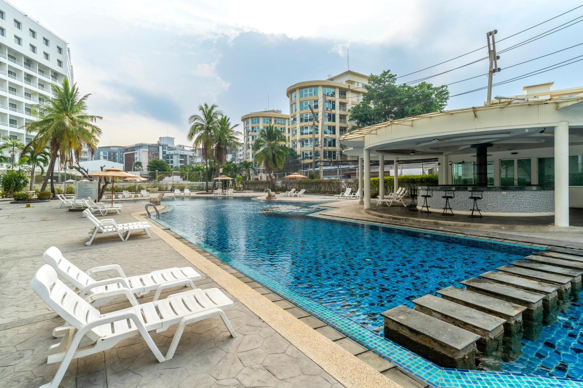 Welcome Plaza Hotel Pattaya Exterior foto