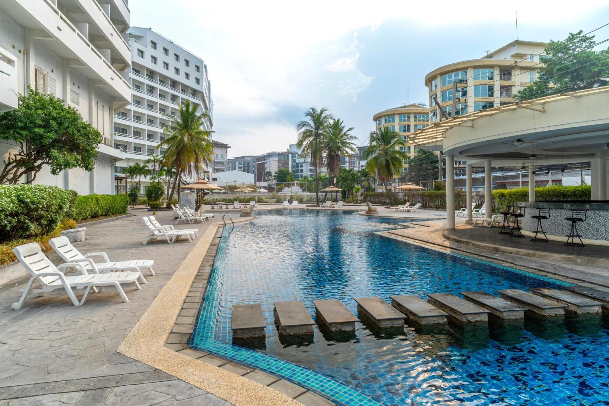 Welcome Plaza Hotel Pattaya Exterior foto